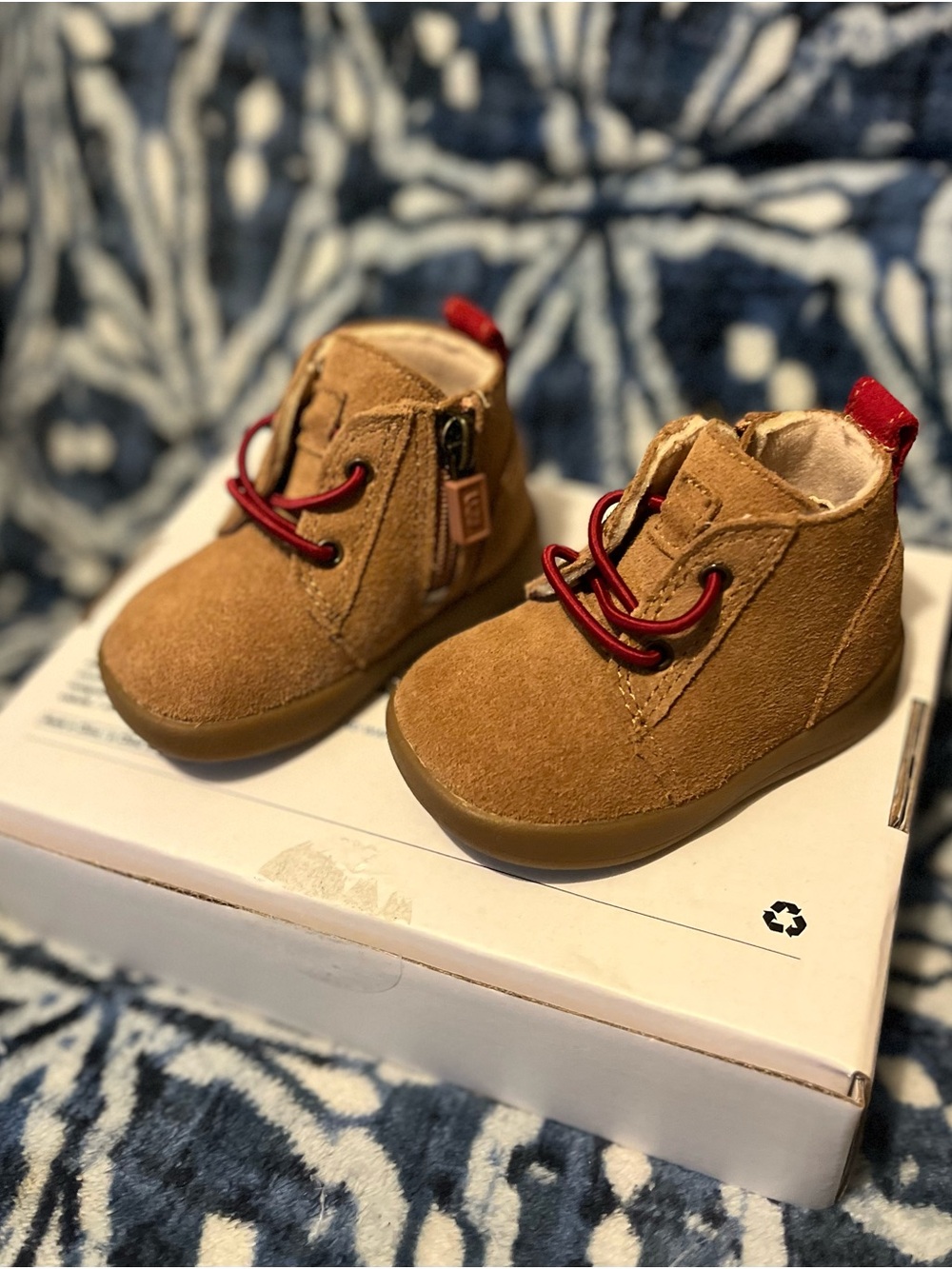 UGG Kids Suede Ankle Boots with Red Laces - Tan - New no tags